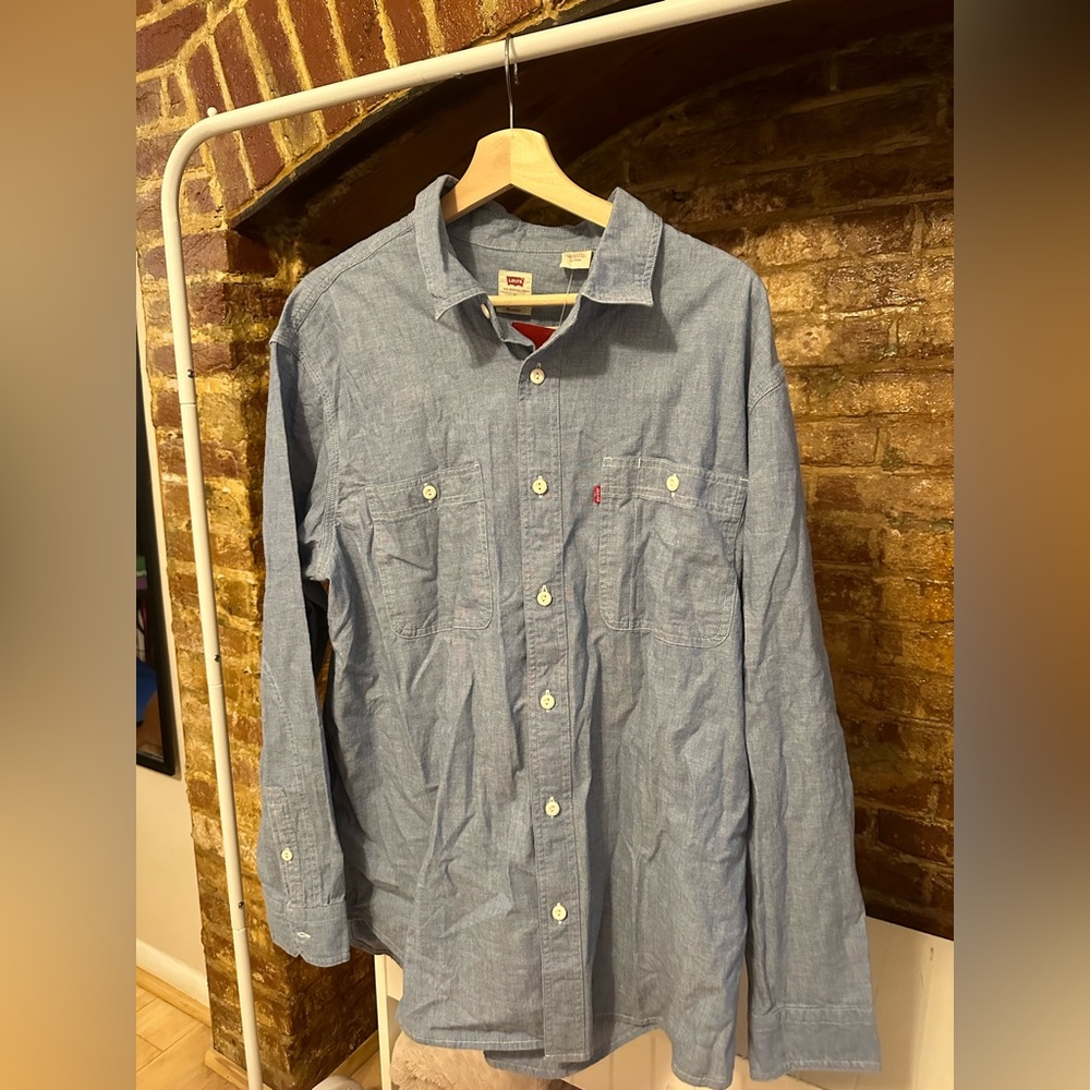 Levis jean long sleeve shirt